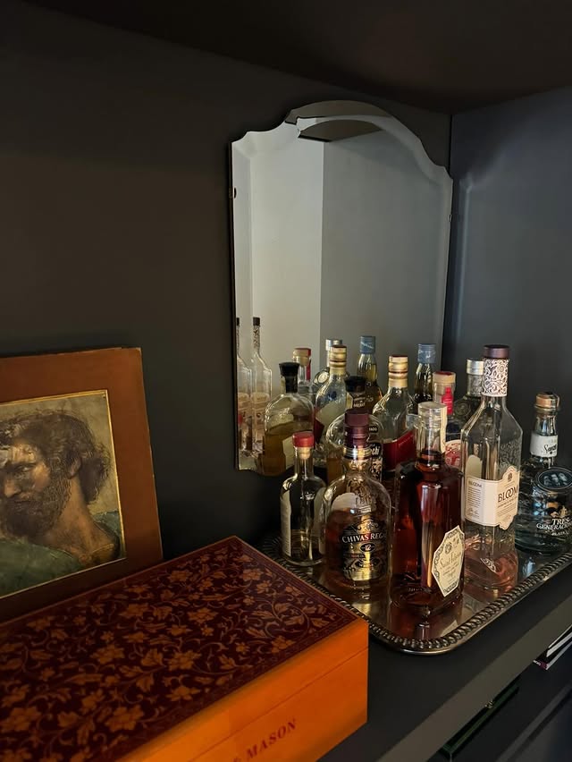 Bar y entretenimiento organizado